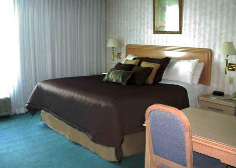 Rodeway Inn Fallsview Cataratas do Niágara Exterior foto